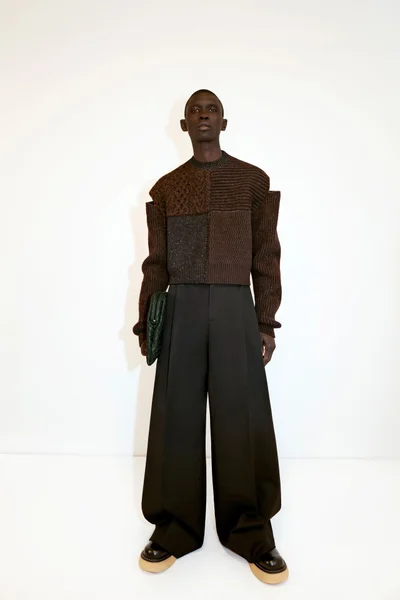 Look 19